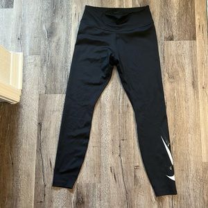 Nike leggings